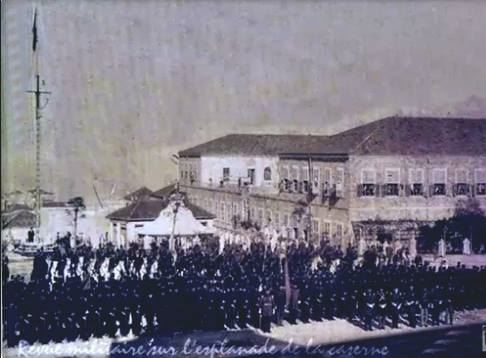 الجيش العثماني أمام السراي الكبير في بيروت سنة 1870 